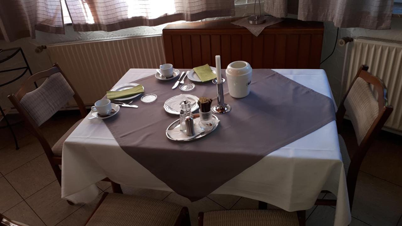 Gasthaus Deutsches Haus Garni Wunstorf Eksteriør billede